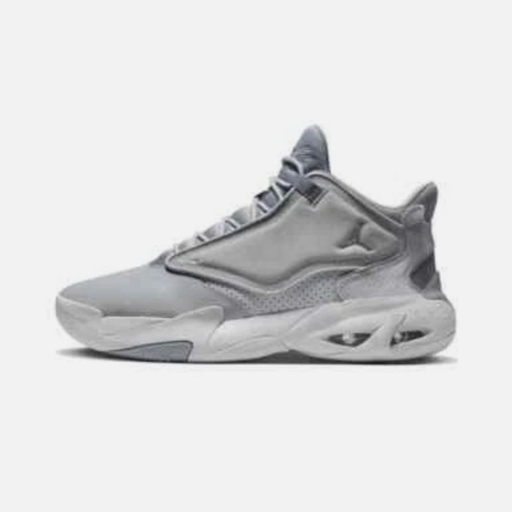 Jordan's Air Max Aura 4